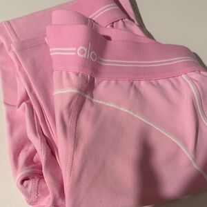 Alo Heart Throb Sweet Pink Leggings